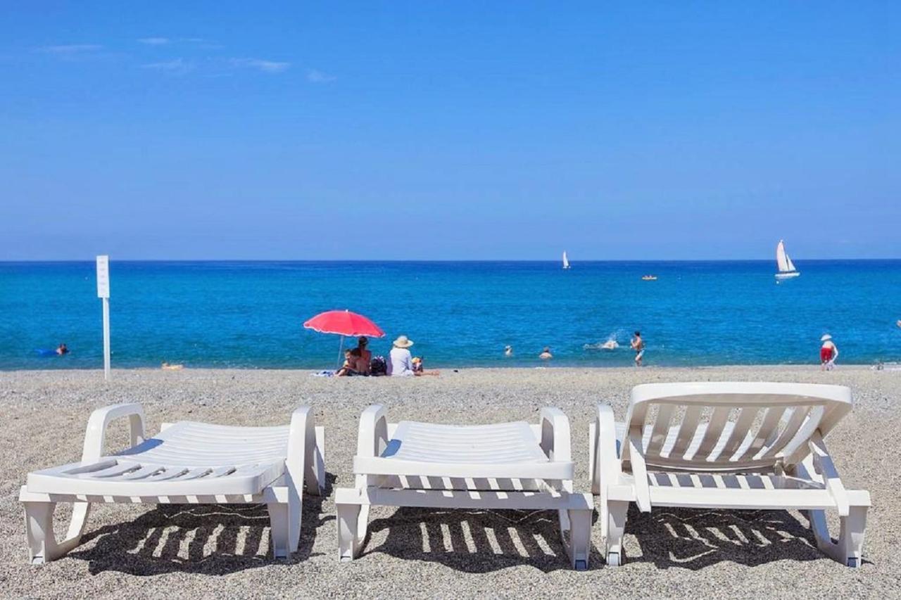 Апартаменты Pizzo Beach Club Экстерьер фото